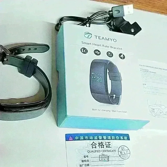 Teamyo Smart Heart Rate Bracelet - Picture 1 of 4